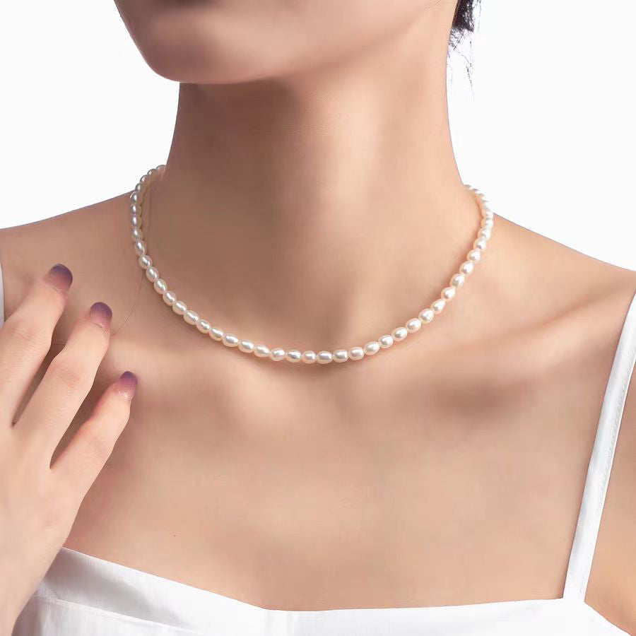 Pearl necklace