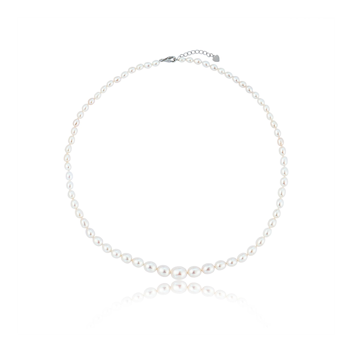 Gradient freshwater pearl necklace